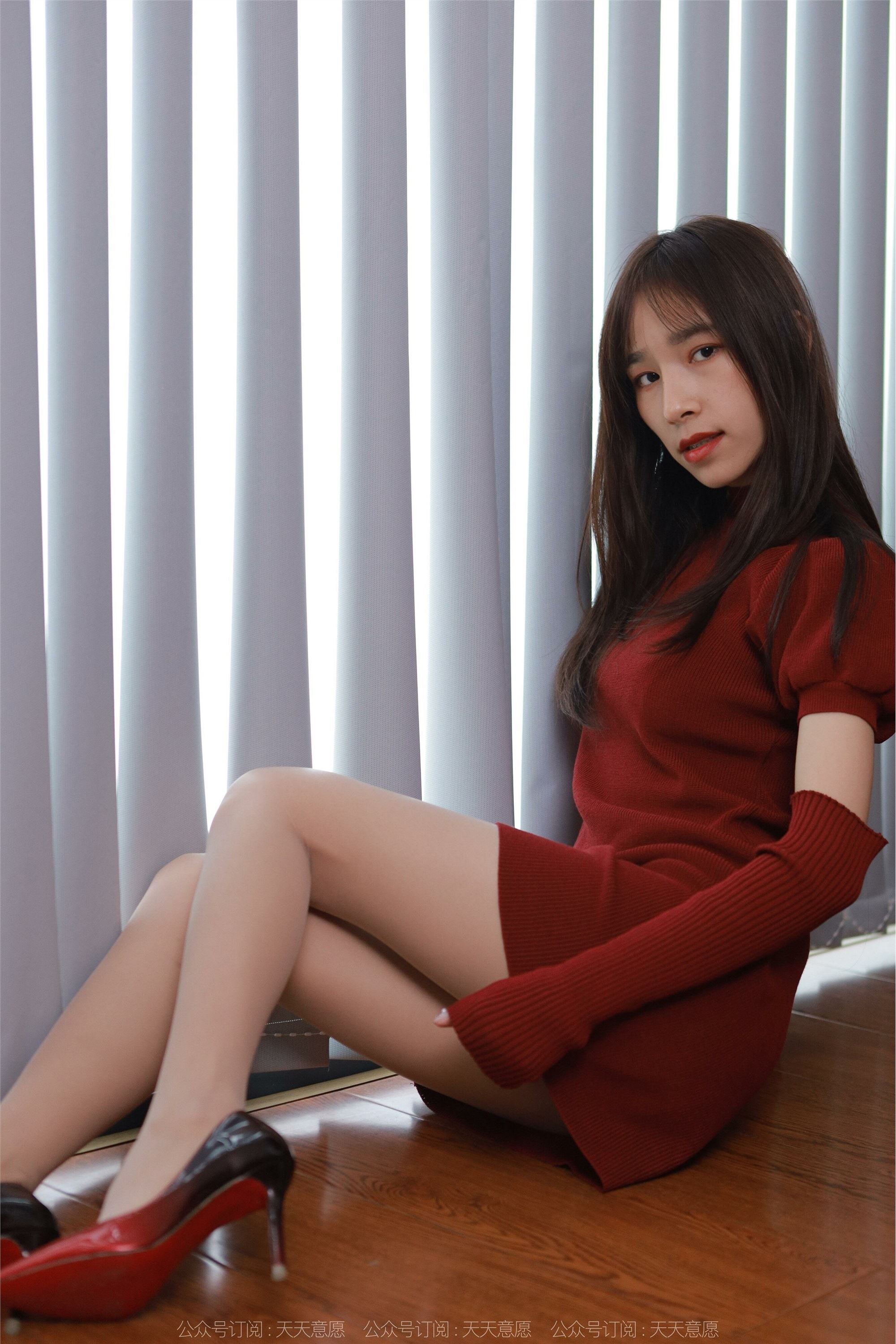 IESS异思趣向 2022.03.17 丝享家1031：美子《新年红底高跟》